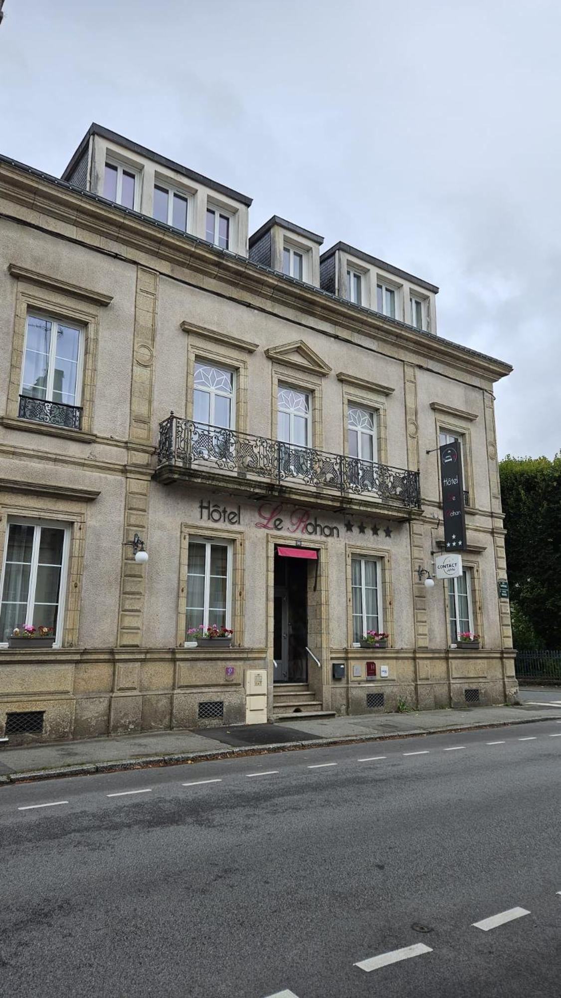 Hotel Le Rohan Charme Et Caractere Pontivy Zewnętrze zdjęcie