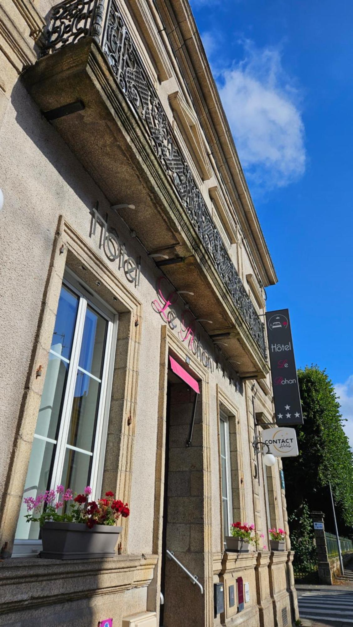 Hotel Le Rohan Charme Et Caractere Pontivy Zewnętrze zdjęcie